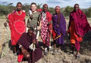 Masai warriors run for water at London Marathon